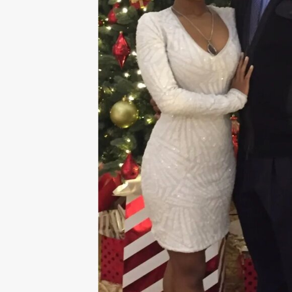 BCBG MaxAzria White XS Morris Dress V-neck Strechy Sequined Night Out Dress NWT - Picture 12 of 16